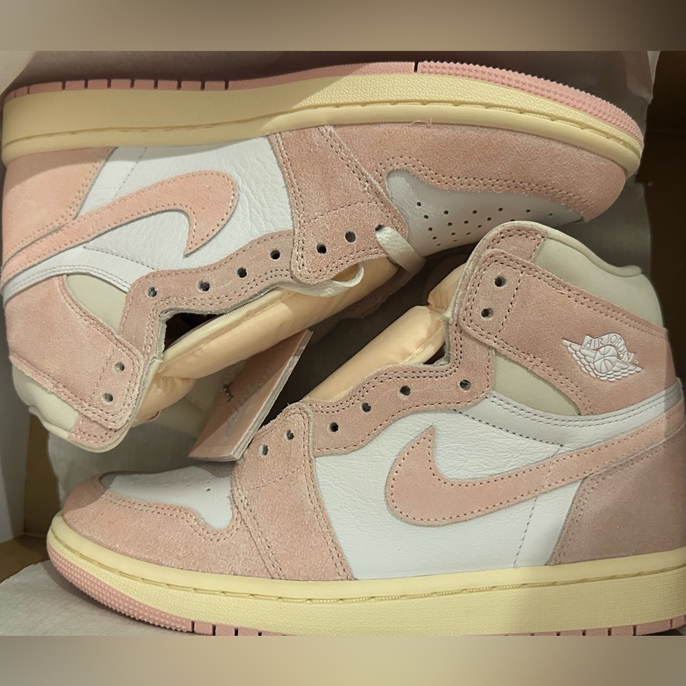 Jordan Women's 1 Retro High OG